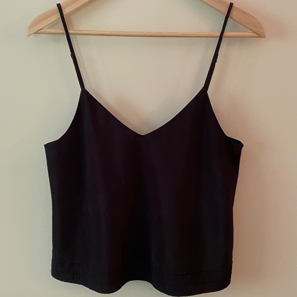 Aritzia, Talula Tank Top Size M - Picture 3 of 3